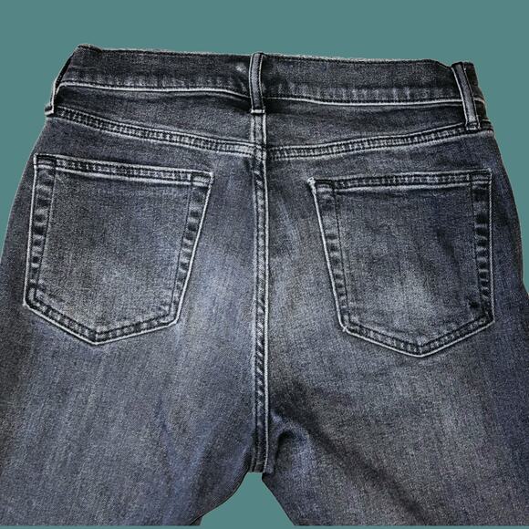 Distressed Black High Rise Flare Jeans from The Gap 28/6 - Picture 3 of 5